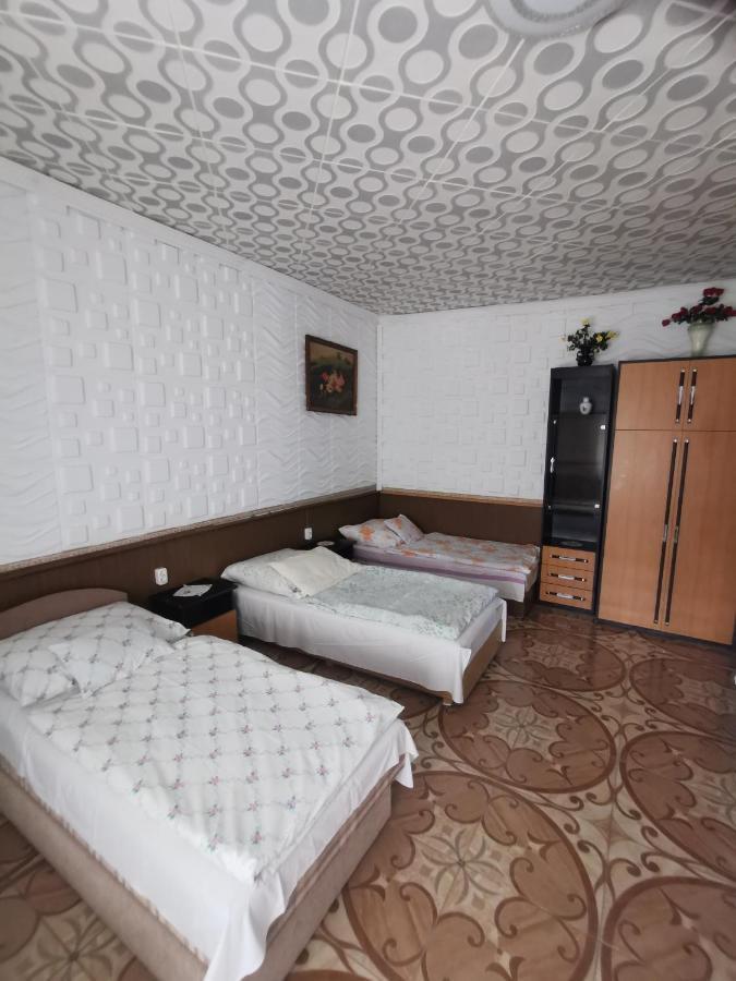 Edit Vendeghaz Tiszaújváros Exterior foto